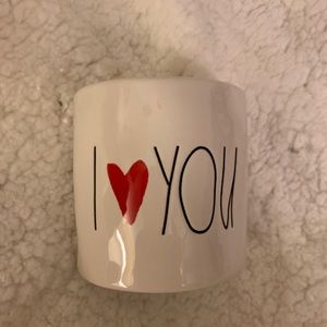 Rae Dunn I ❤️ you short candle